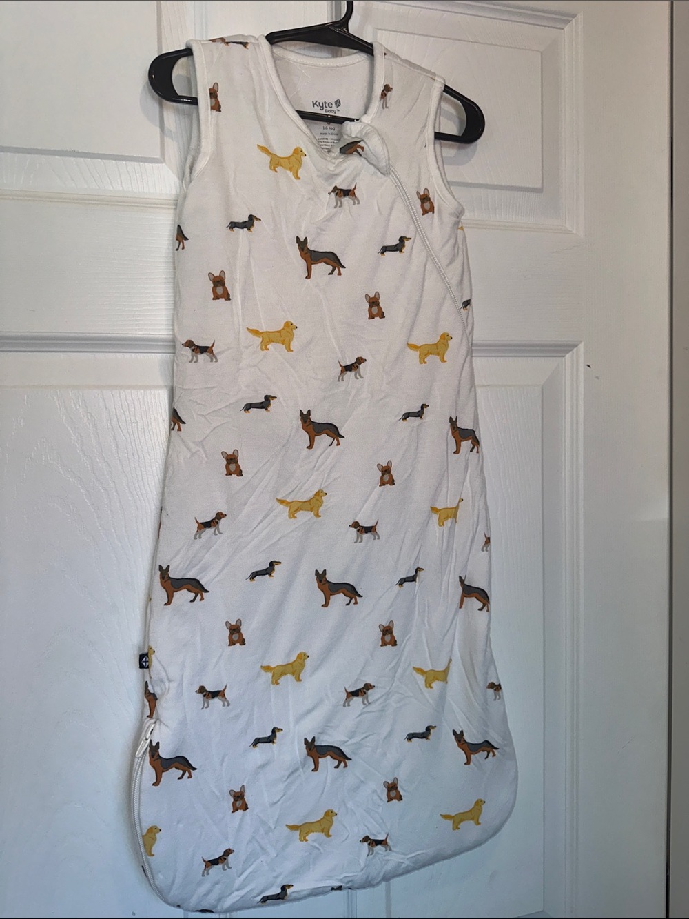 Kyte Baby Bamboo Sleep Sack with adorable Dog print